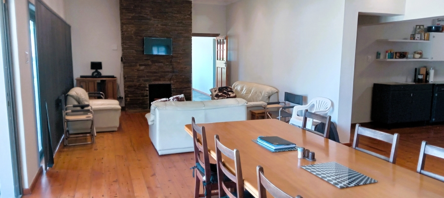 To Let 5 Bedroom Property for Rent in Gordons Bay Village Western Cape